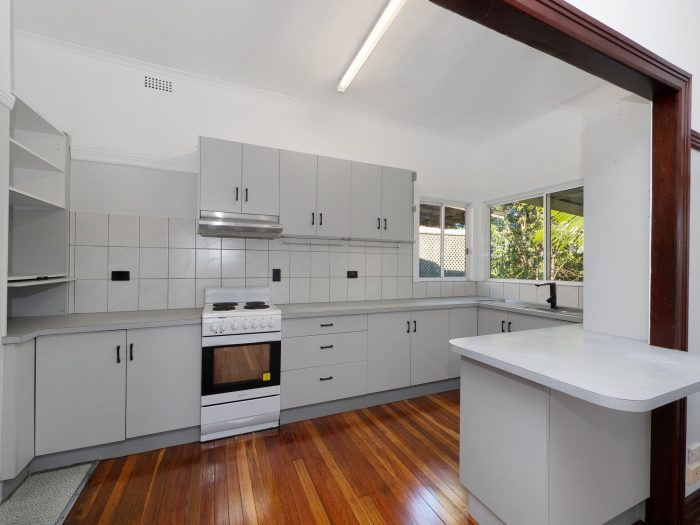 27 Jacaranda Ave, East Lismore NSW 2480, Australia