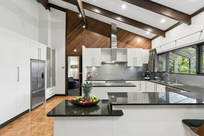 45 Kanangra Rd, Dernancourt SA 5075, Australia