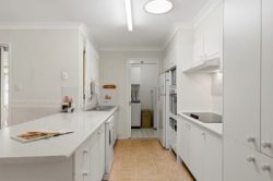 11 Lace Ave, Umina Beach NSW 2257, Australia