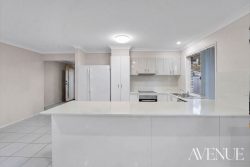 1 Lachlan St, Gleneagle QLD 4285, Australia