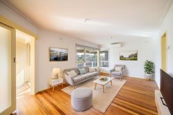 12 Luton Way, Bundoora VIC 3083, Australia