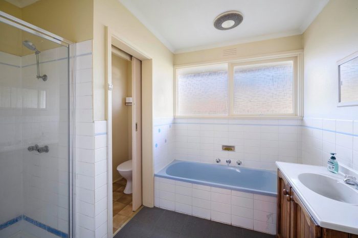 12 Luton Way, Bundoora VIC 3083, Australia