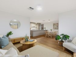 9 Matelot St, Seaford Meadows SA 5169, Australia