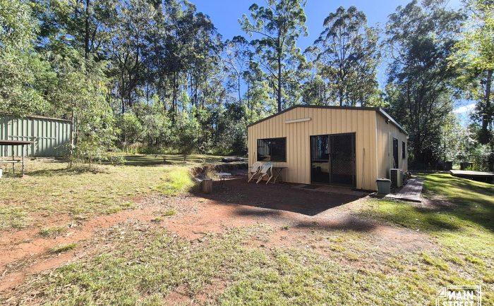 186 McLaughlan Rd Benarkin North QLD 4314 Australia