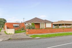 12 Minona St, Fawkner VIC 3060, Australia