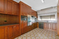 12 Minona St, Fawkner VIC 3060, Australia