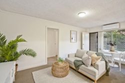 Unit 4/27 Mitchell St, Merewether NSW 2291, Australia
