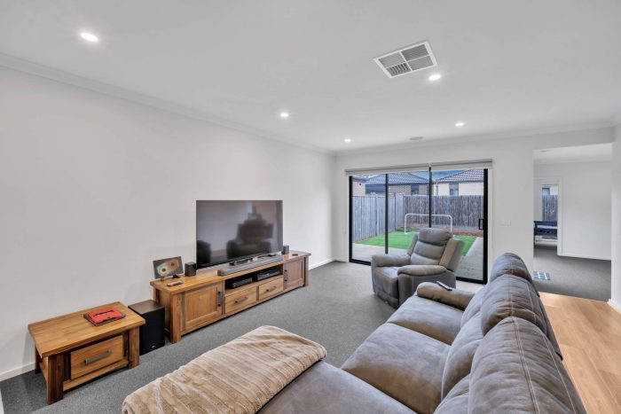 16 Nankeen Wy, Tarneit VIC 3029, Australia