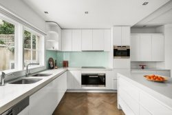 17 Murray St, Armadale VIC 3143, Australia