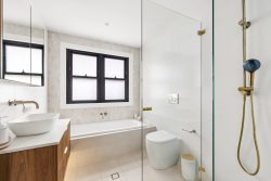 20 Myuna Rd, Dover Heights NSW 2030, Australia