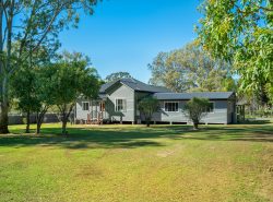 7715 New England Hwy, Crows Nest QLD 4355, Australia