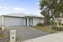 47 Glamorgan Loop, Ellenbrook WA 6069, Australia