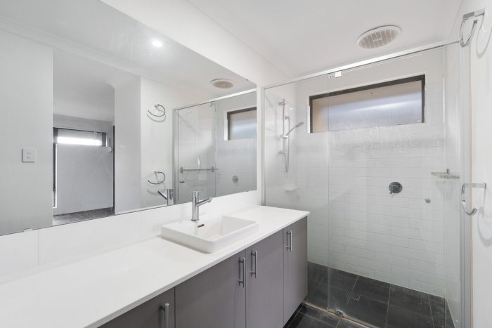 47 Glamorgan Loop, Ellenbrook WA 6069, Australia