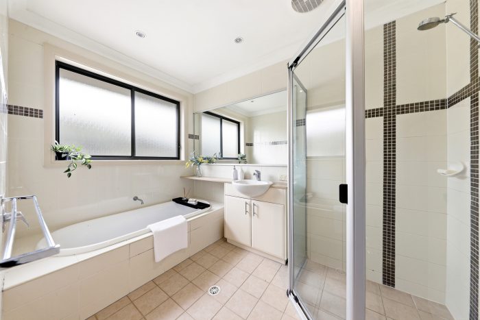 42 Perentie Rd, Belrose NSW 2085, Australia