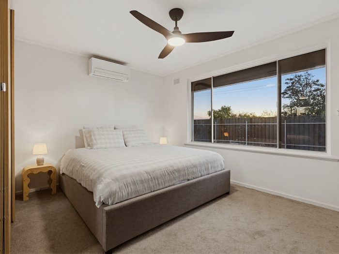 2 Pinchbeck St, Morphett Vale SA 5162, Australia