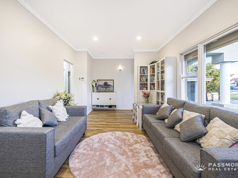 96 Homer St, Dianella WA 6059, Australia