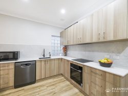 96 Homer St, Dianella WA 6059, Australia
