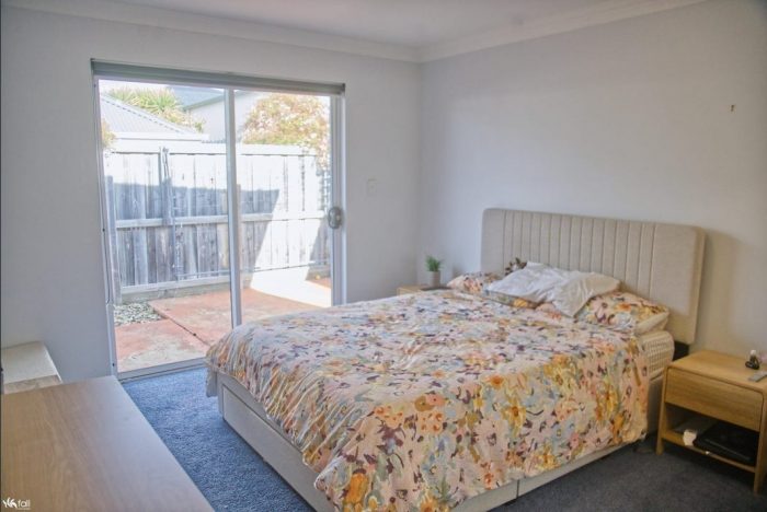 Unit 2/25 Queens Parade, Kingston TAS 7050, Australia