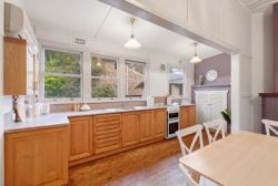 114 Railway St, Woy Woy NSW 2256, Australia