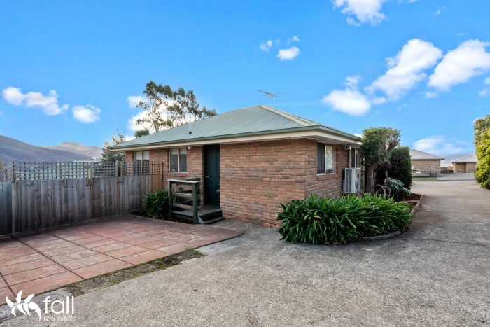 Unit 2/73-75 Ripley Rd, West Moonah TAS 7009, Australia