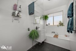 Unit 2/73-75 Ripley Rd, West Moonah TAS 7009, Australia