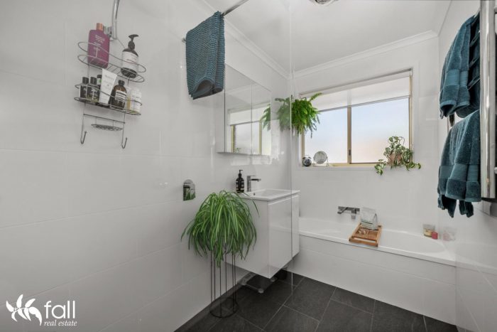 Unit 2/73-75 Ripley Rd, West Moonah TAS 7009, Australia