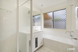 Unit 2/59 Old Ferry Rd, Banora Point NSW 2486, Australia