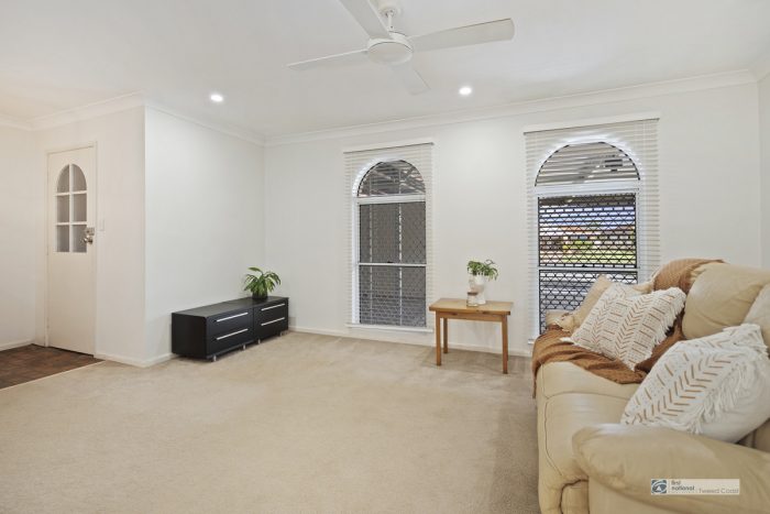 Unit 2/59 Old Ferry Rd, Banora Point NSW 2486, Australia