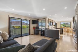 44 Shoreline Dr, Howrah TAS 7018, Australia