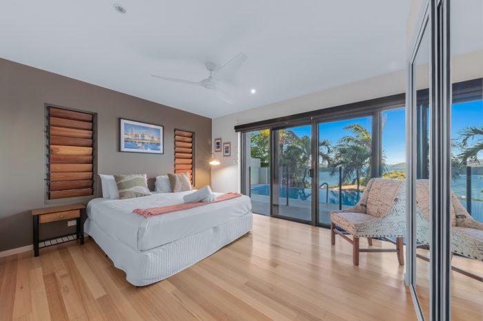 7 Shutehaven Cl, Shute Harbour QLD 4802, Australia