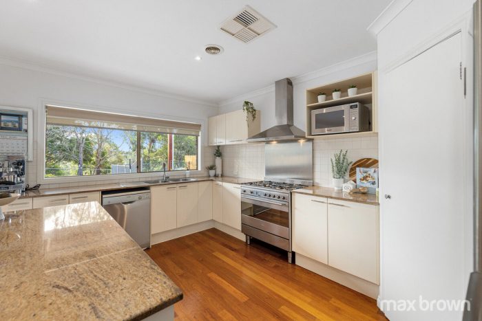 10 Wotan Ct, Lilydale VIC 3140, Australia
