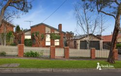 21 Tarwin Dr, Croydon Hills VIC 3136, Australia