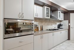 34 Gillon St Lp, Karawara WA 6152, Australia