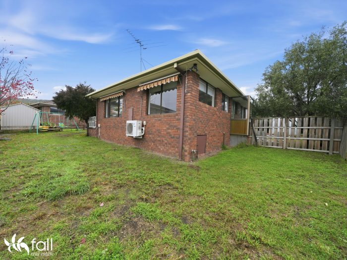 Unit 2/1 Carmont Ct, Howrah TAS 7018, Australia