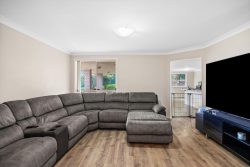 24 Dixon Cct, Muswellbrook NSW 2333, Australia