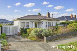 3 Wellwood St, Lenah Valley TAS 7008, Australia