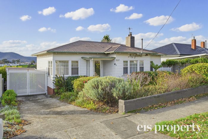 3 Wellwood St, Lenah Valley TAS 7008, Australia
