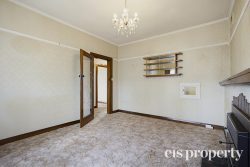 3 Wellwood St, Lenah Valley TAS 7008, Australia