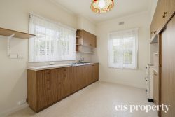 3 Wellwood St, Lenah Valley TAS 7008, Australia