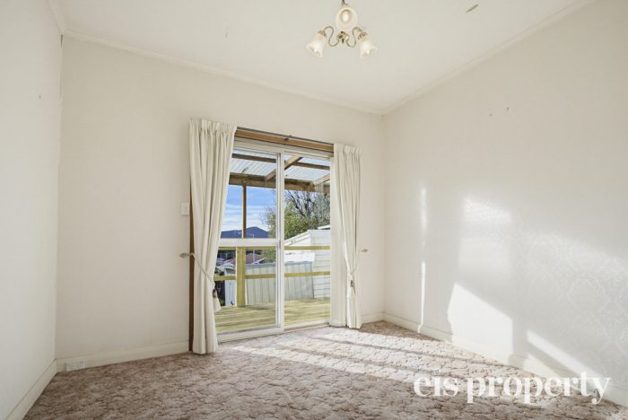 3 Wellwood St, Lenah Valley TAS 7008, Australia
