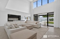 1883 Oak Hill Dr Sanctuary Cove QLD 4212 Australia