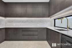 1883 Oak Hill Dr Sanctuary Cove QLD 4212 Australia