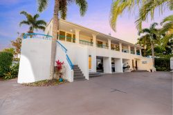 23 Bream St Tin Can Bay QLD 4580 Australia