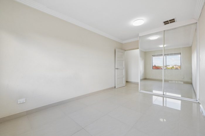 24A Kingsgrove Rd Belmore NSW 2192 Australia