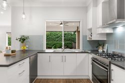 25A Nambour Cres West Lakes Shore SA 5020 Australia