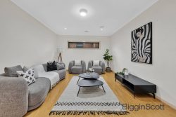 18 Barrangi Dr, Tarneit VIC 3029, Australia