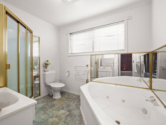 Unit 5/1 Alexandra Parade, Hamilton VIC 3300, Australia