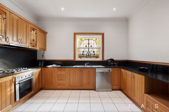 47 Alma St West Footscray VIC 3012 Australia