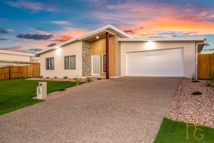 5 Ambrym St Bargara QLD 4670 Australia