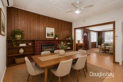 9 Andrew St Sunshine VIC 3020 Australia